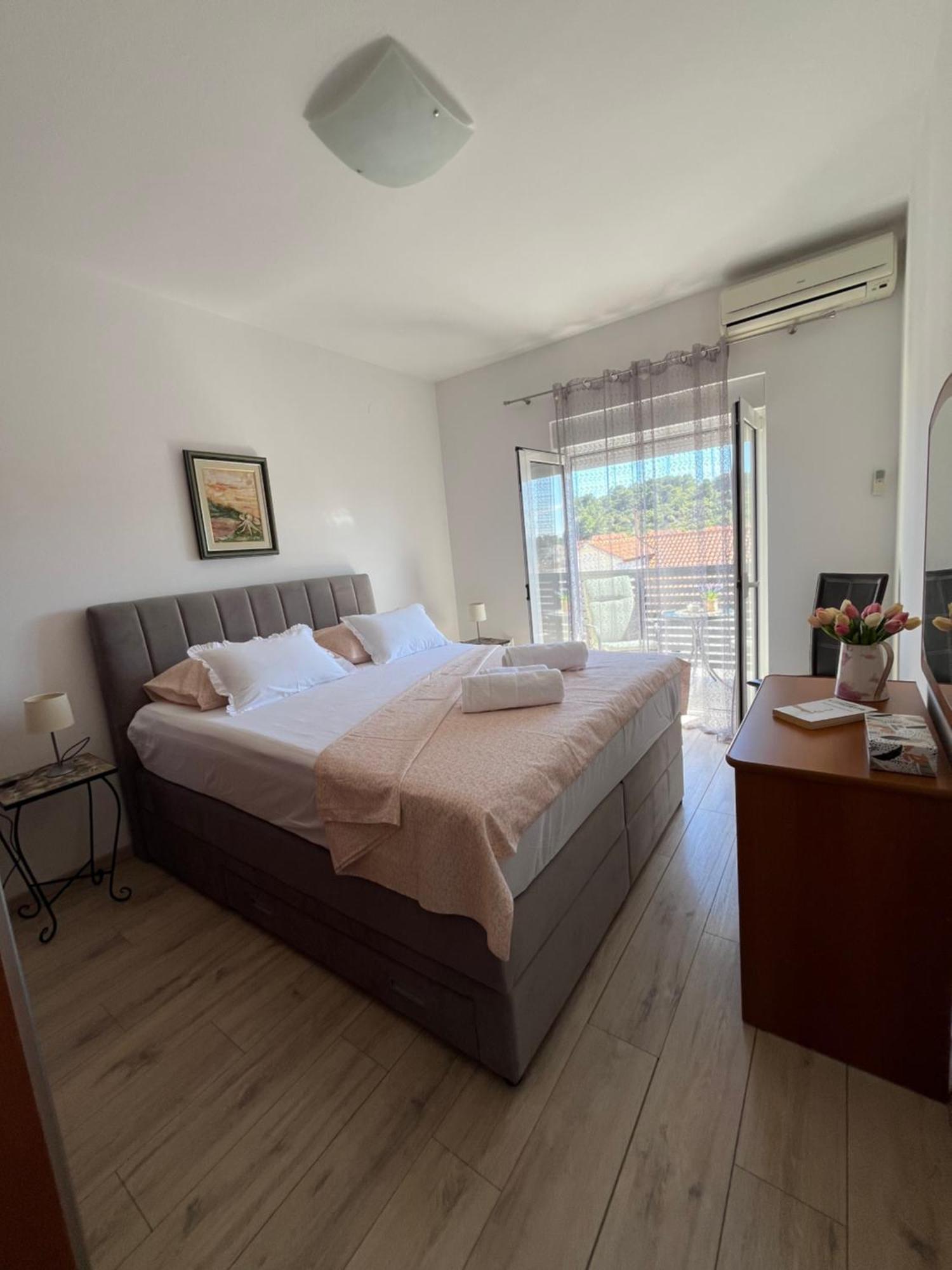 Apartment Bozo Hvar Town Luaran gambar