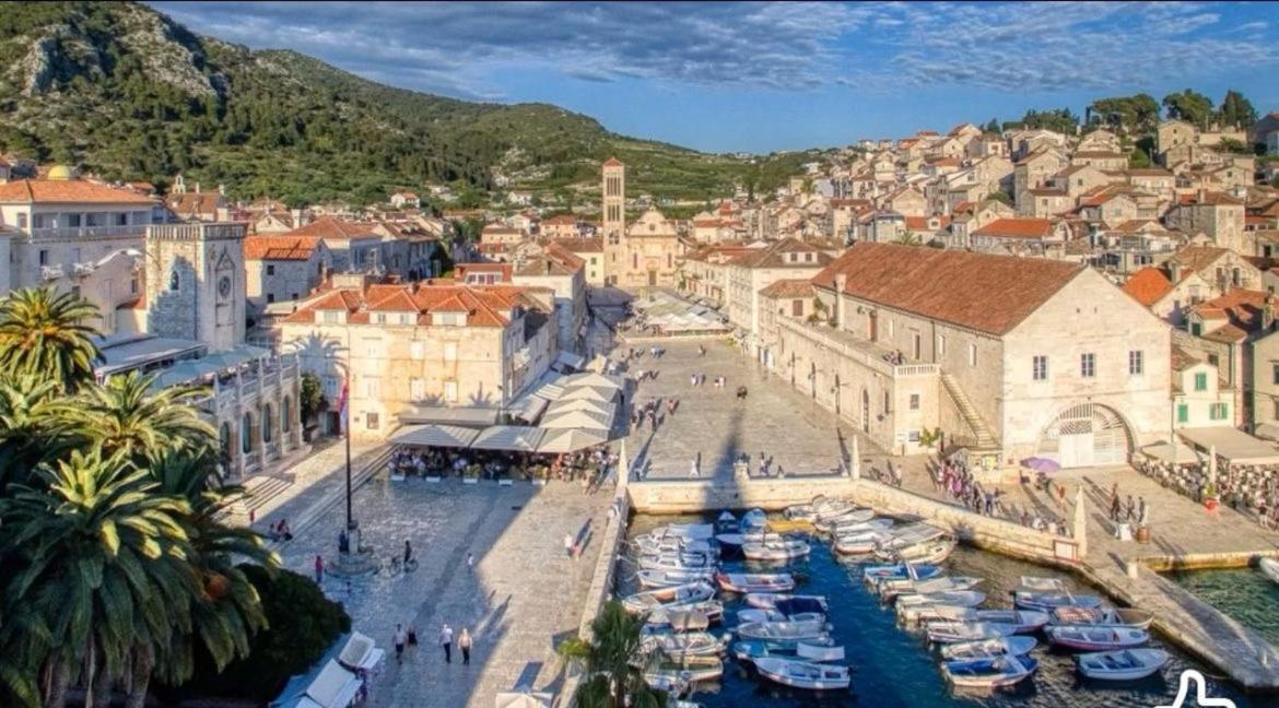 Apartment Bozo Hvar Town Luaran gambar