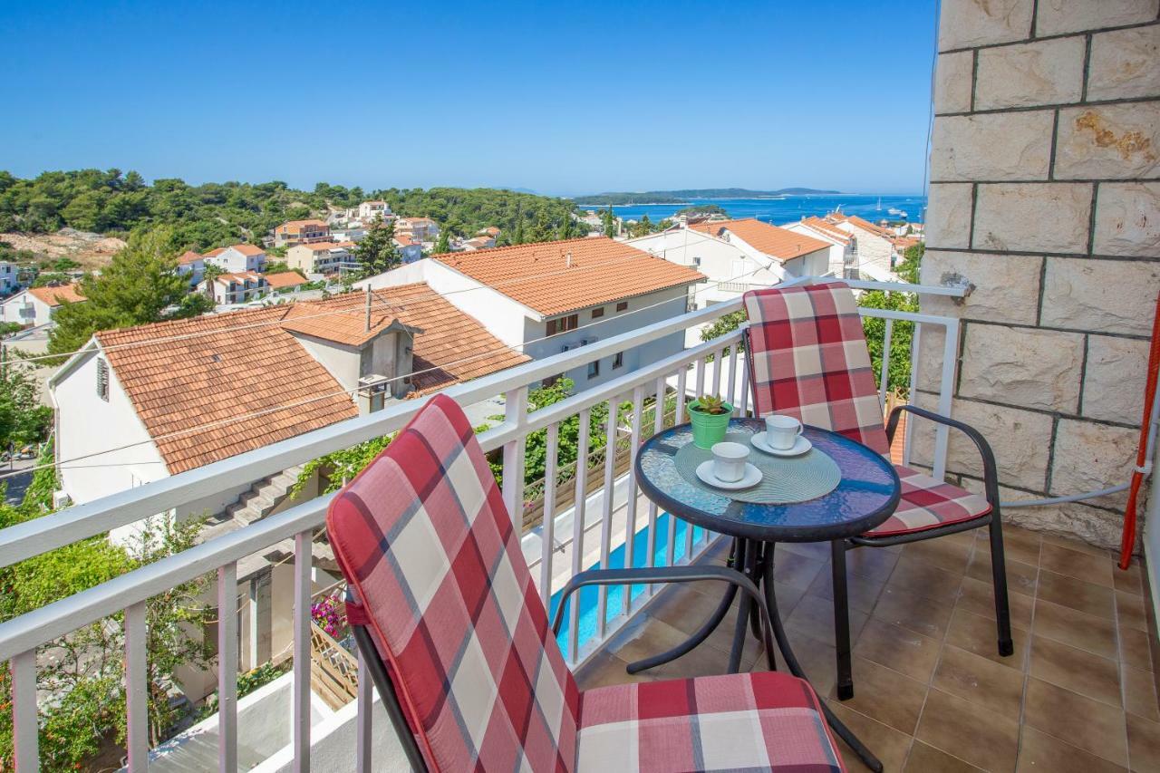 Apartment Bozo Hvar Town Luaran gambar