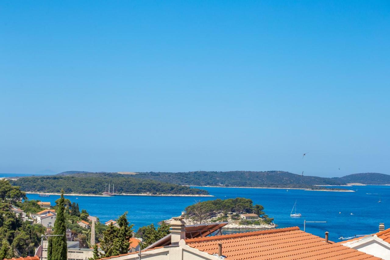 Apartment Bozo Hvar Town Luaran gambar
